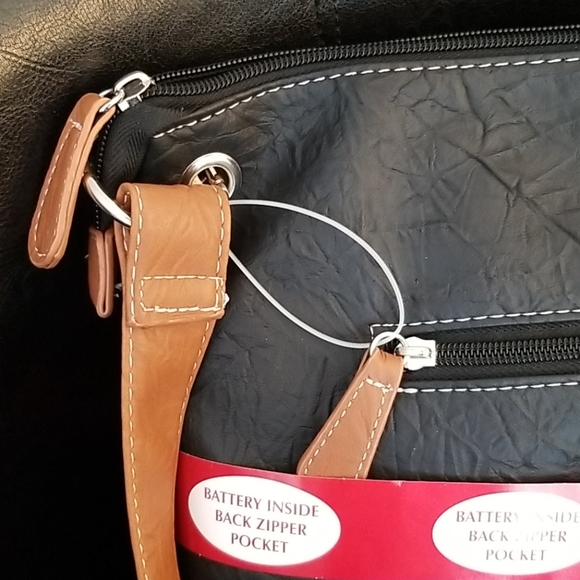 Stone Mountain Purse - Picture 8 of 10